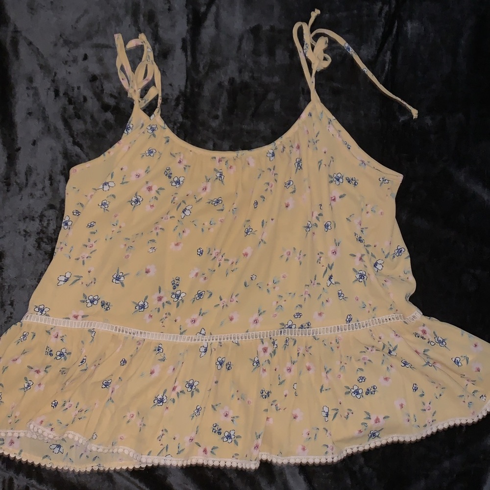 Crop top tank top
